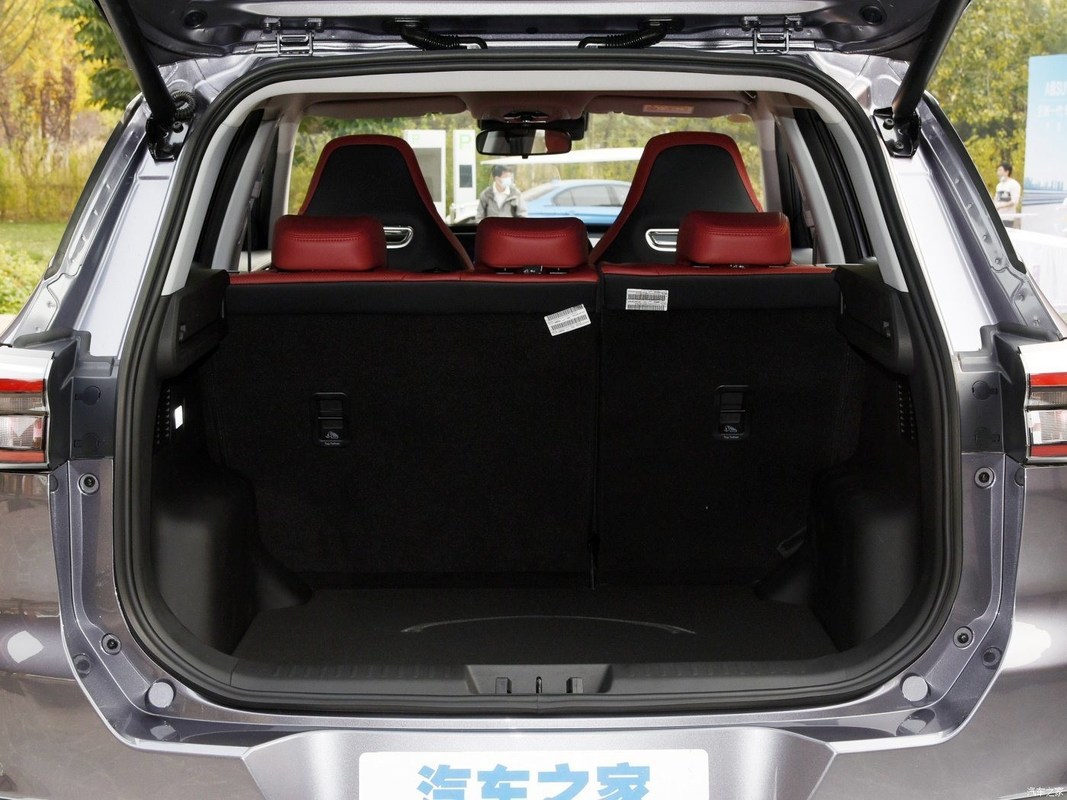 Chery Tiggo 7 Plus 1.5t CVT έκδοση μόδας Βενζινοκίνητα καθίσματα αυτοκινήτου 5 διαστάσεων 1000-1600CC