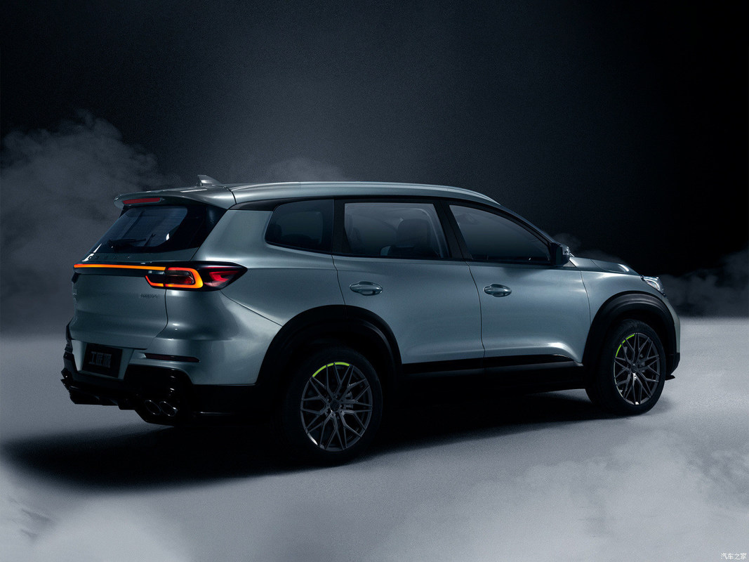 Ενεργειακό SUV Τύπος Βενζίνης Chery Tiggo8 1.5TCI Mt Ειδική έκδοση 5 θέσεων Βενζινοκίνητο αυτοκίνητο