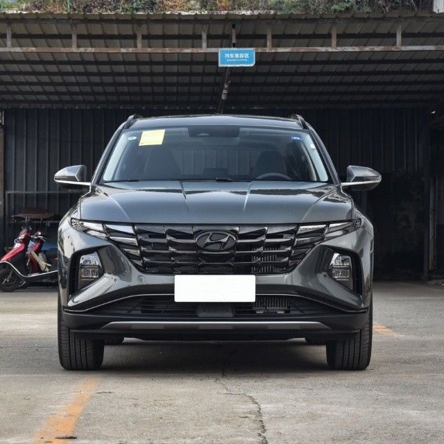 Αριστερό τιμόνι 2023 Hyundai Tucson Αυτοματοποιημένο Δύο-Drive Lux έκδοση Βενζινοκίνητο αυτοκίνητο 1000-1600CC