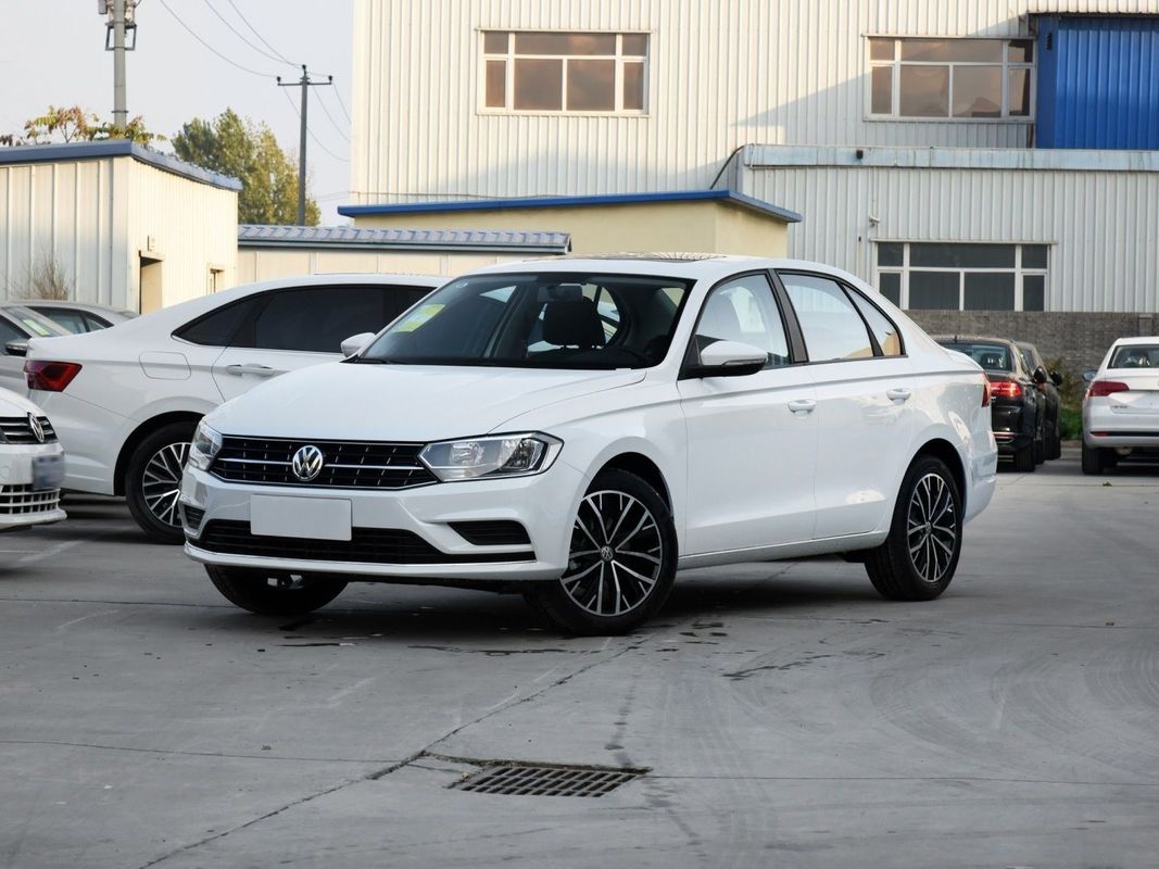 Δομή Σεντάν Στροφή 145nm 2019 VW Bora Legend Auto Fashion 1.5L 112 ίππους L4