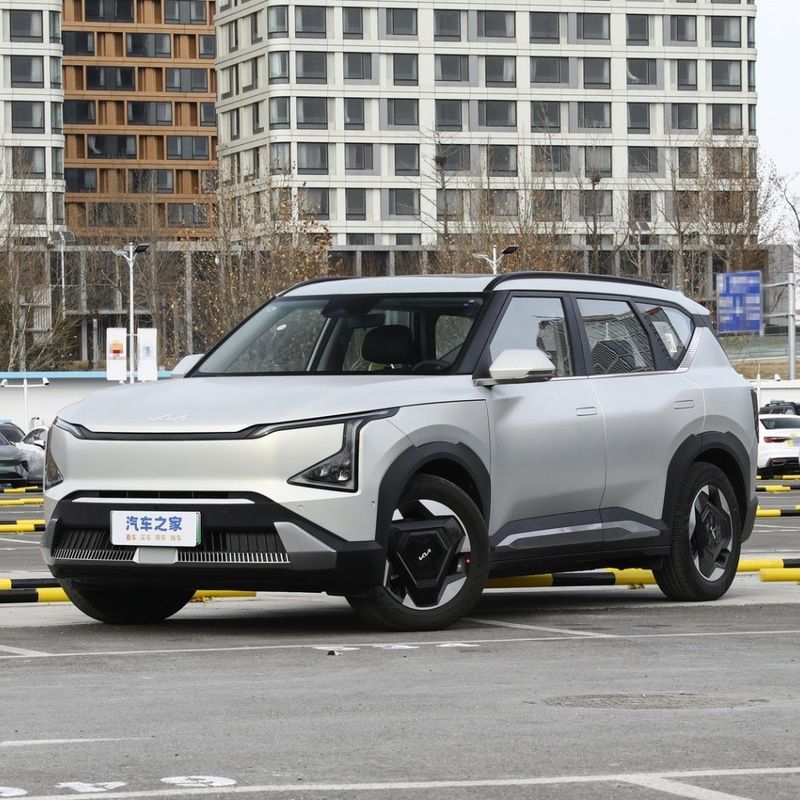 KIA EV5 530 Light Air Land SUV Ηλεκτρικό αυτοκίνητο με αριστερό τιμόνι και μπαταρία 64.2Kwh