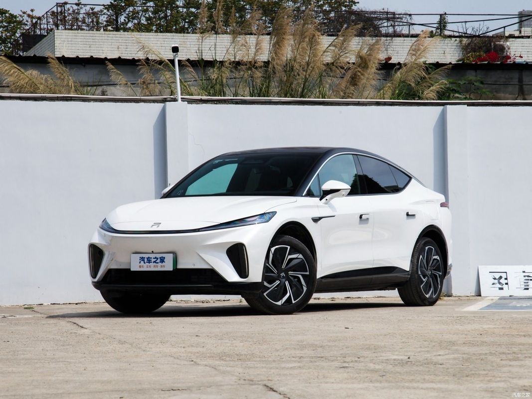 Αναδυόμενο Auto R7 Screen Master PRO 2023 Ηλεκτρικό όχημα EV με 5 θέσεις και μεγάλη απόσταση